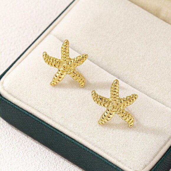 Yellow Gold Boho Women's Geometric Pearl & Starfish Stud Earrings - Picture 3 of 5